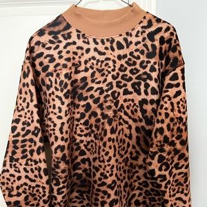 Women’s sweatshirt